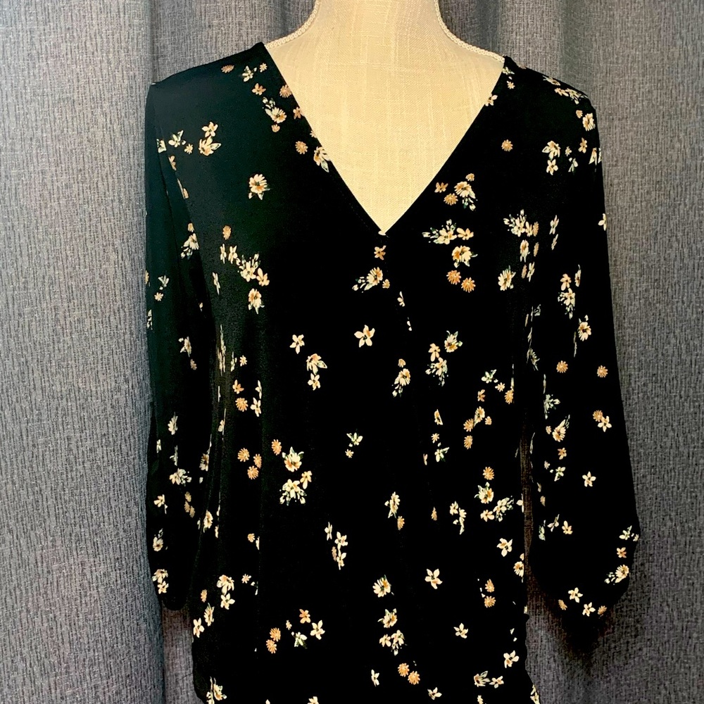 West Kei -High Low Blouse- Size M